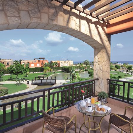 Moevenpick Resort El Sokhna Ain Sukhna Bagian luar foto View from a balcony