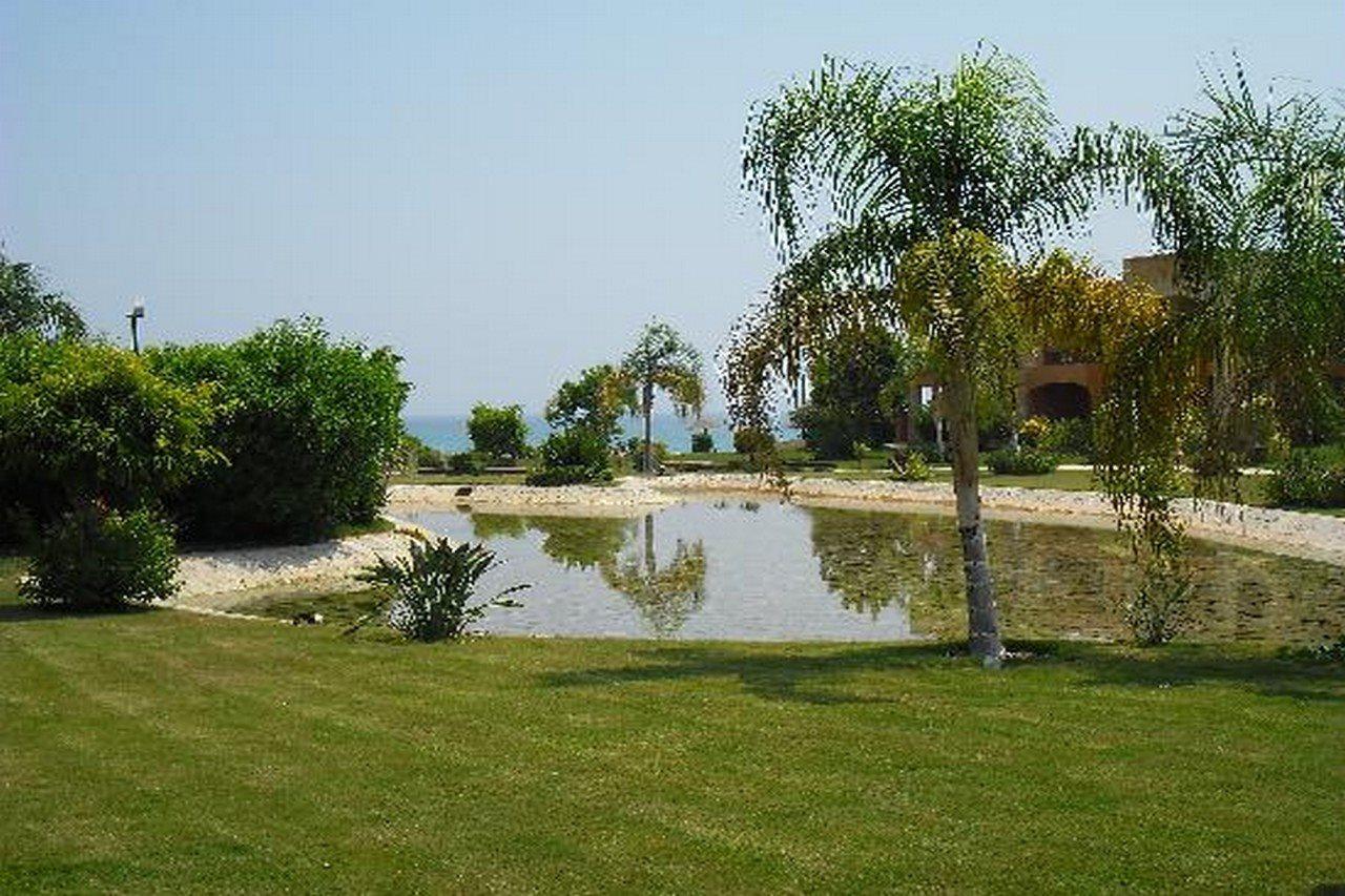 Moevenpick Resort El Sokhna Ain Sukhna Bagian luar foto The campus of the University of Patras