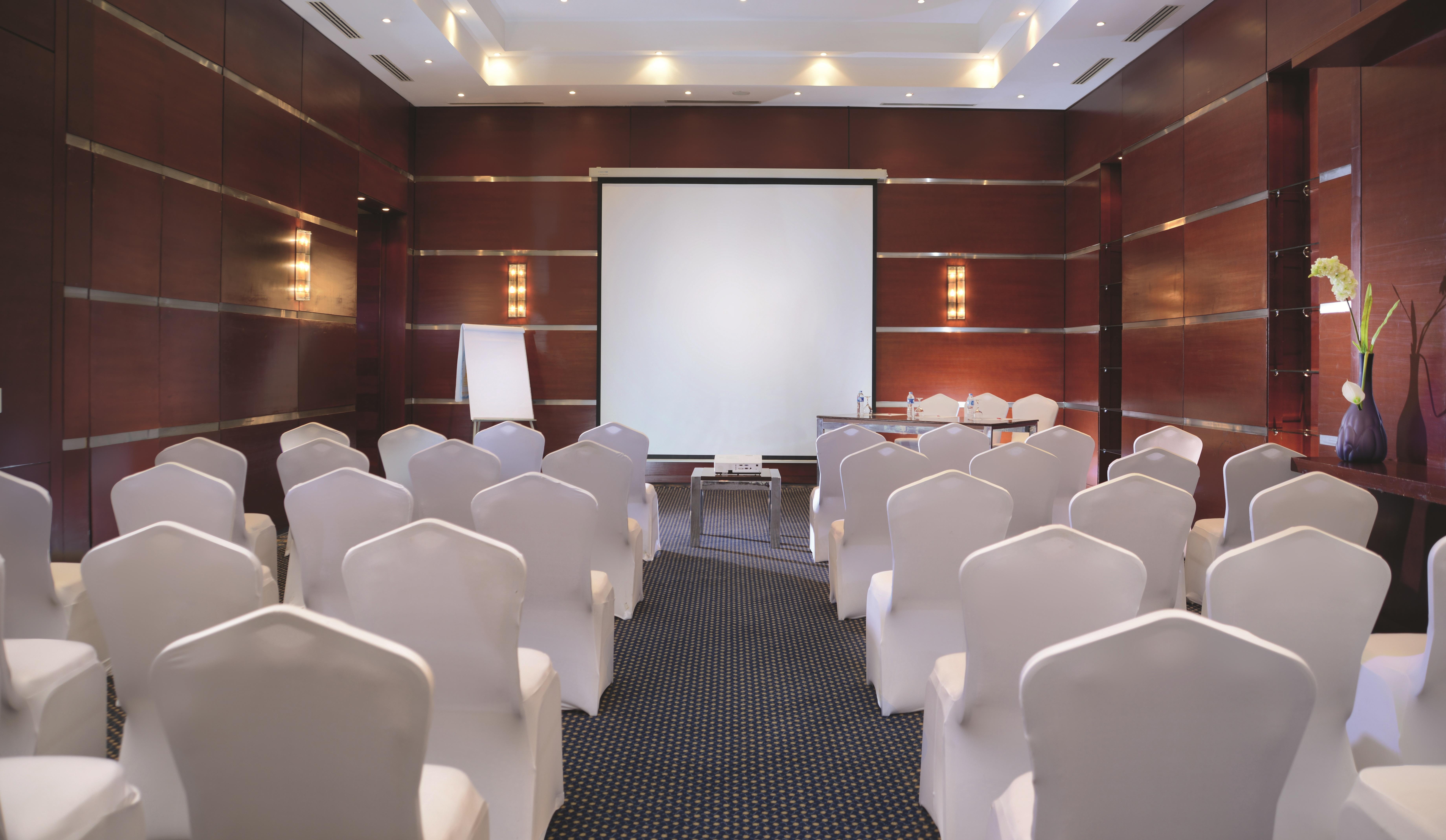Moevenpick Resort El Sokhna Ain Sukhna Bagian luar foto Meeting room
