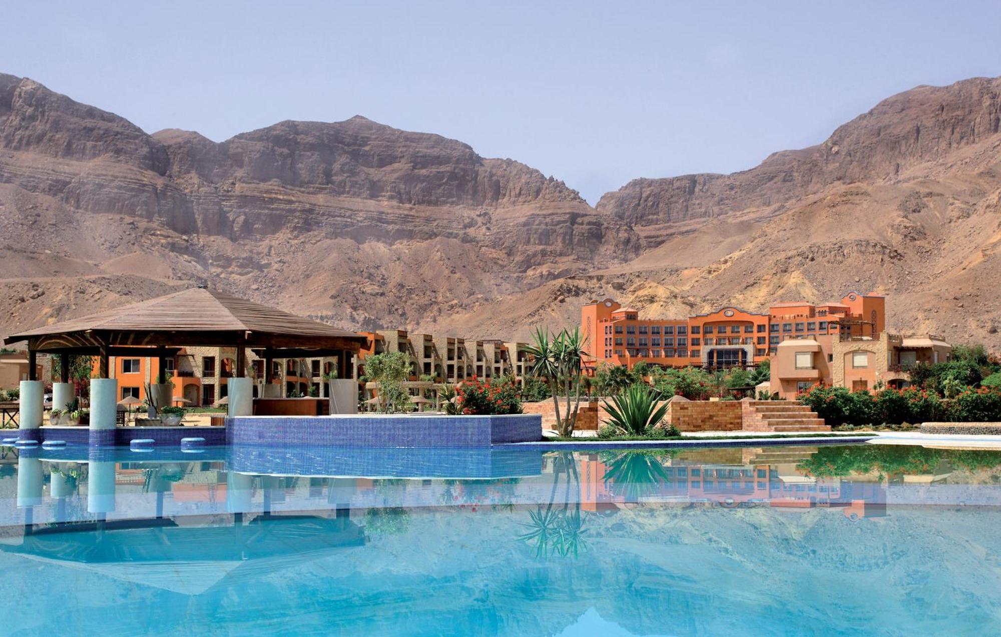 Moevenpick Resort El Sokhna Ain Sukhna Bagian luar foto The resort