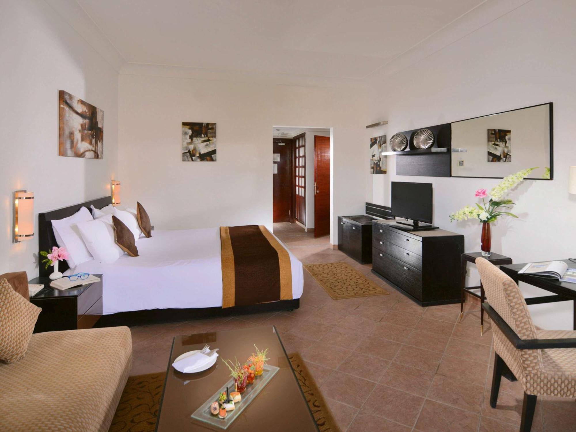 Moevenpick Resort El Sokhna Ain Sukhna Bagian luar foto