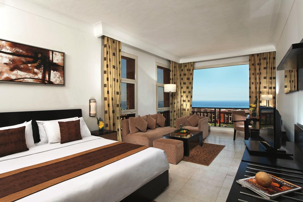 Moevenpick Resort El Sokhna Ain Sukhna Bagian luar foto A typical hotel room